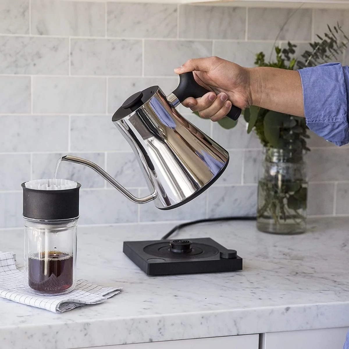 Fellow Stagg EKG Electric Pour Over Kettle | Polished Steel 5 Fellow Stagg EKG Electric Pour Over Kettle | Polished Steel - Image 3