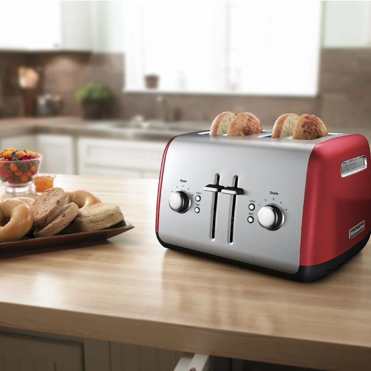 KitchenAid 4-Slice Toaster With Manual High-Lift Lever | Empire Red 5 KitchenAid 4-Slice Toaster With Manual High-Lift Lever | Empire Red - Image 3
