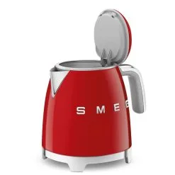 SMEG Mini Electric Kettle | Red -Deals Coffee & Espresso Store redkettle8