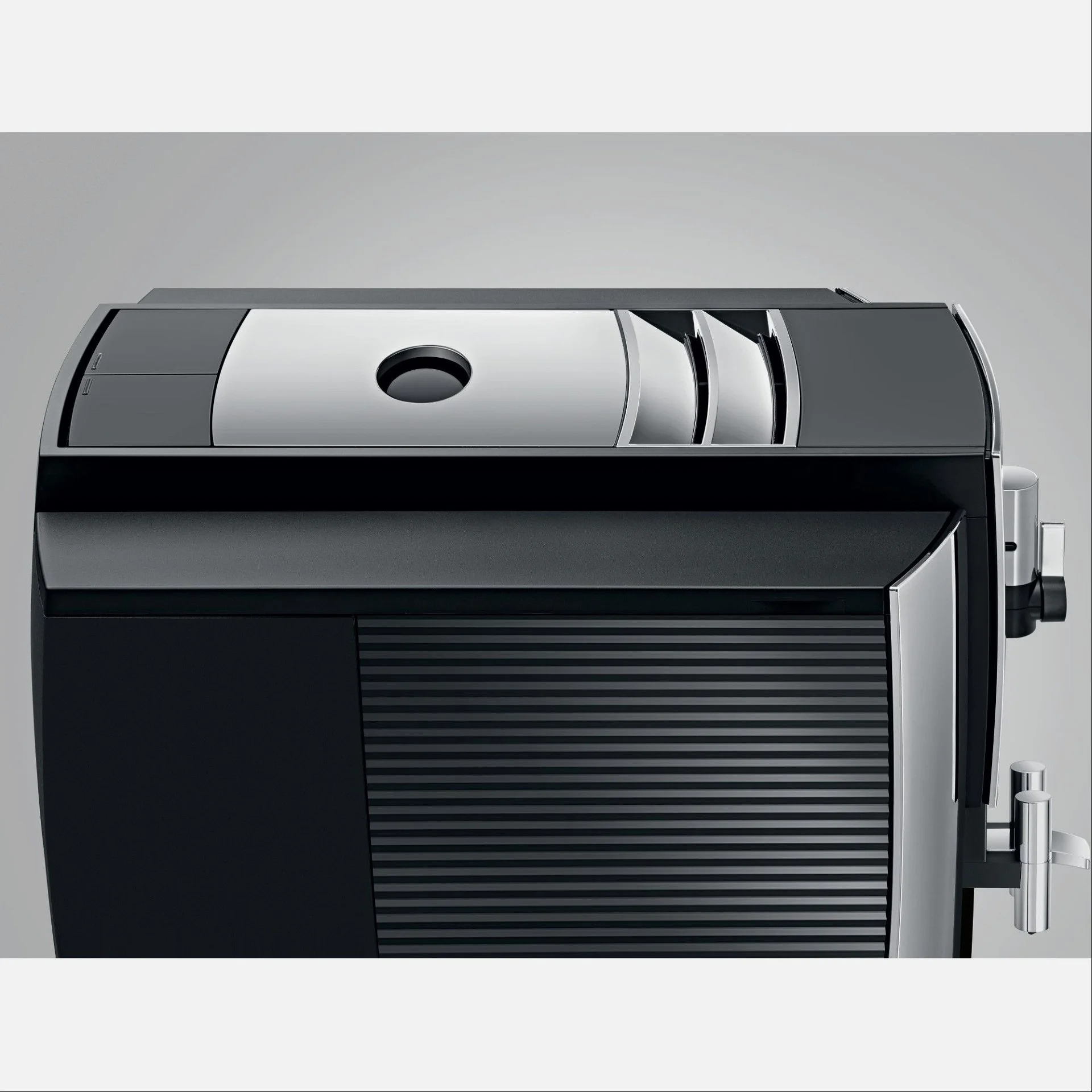 Jura S8 Multifunction Automatic Coffee & Espresso Machine | Chrome 9 Jura S8 Multifunction Automatic Coffee & Espresso Machine | Chrome - Image 7